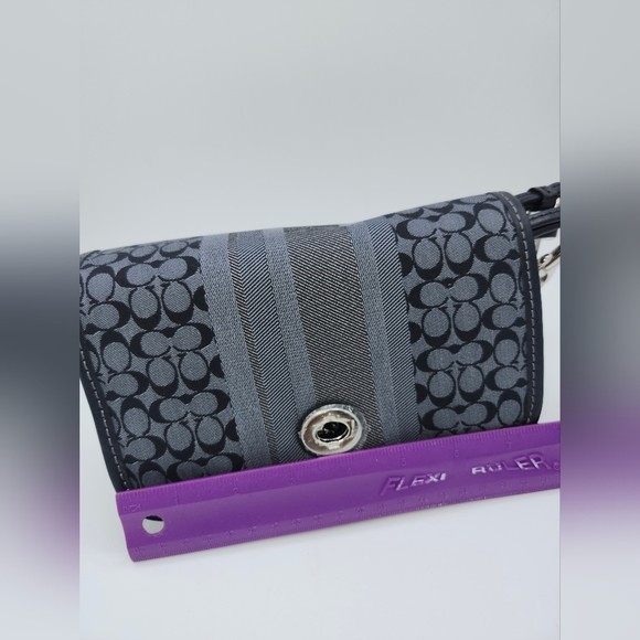 Mystery Giveaway - Im Moving & Need Everything Gone Gone! - Picture 9 of 16